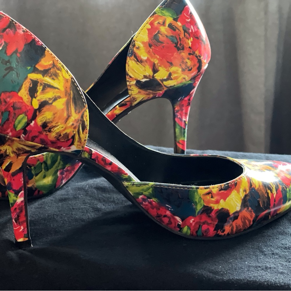 Floral statement heels